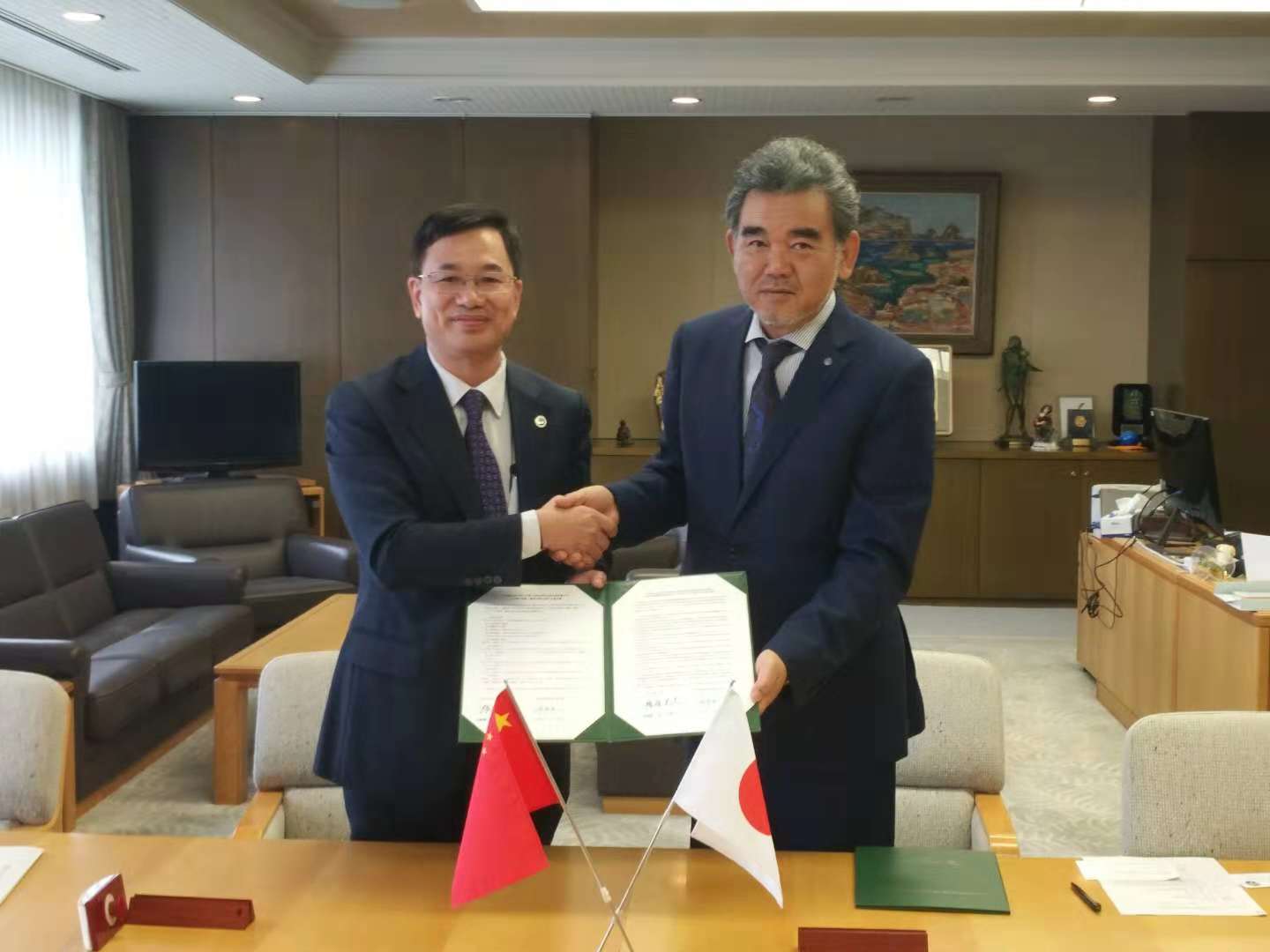 伟德bv国际体育